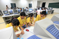 驰骋商场之上 运筹帷幄之中 调遣上亿资金 演绎商战风云！——2011年全国大学生企业经营(物流）管理沙盘模拟大赛广西区赛决赛在我院举行
