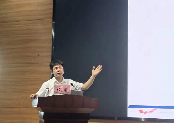 我校举办博雅·素质大讲堂之“技能强国，技能报国”专题讲座