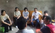 精准帮扶送温暖，资助育人暖人心——贸易与旅游管理学院开展暑假走访慰问贫困生家庭活动