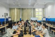 ?创新驱动发展，技术赋能育人——我校举办第三期辅导员研习坊资助育人创新实践活动