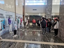 艺术学院师生前往广西桂卓体育用品有限公司参观学习